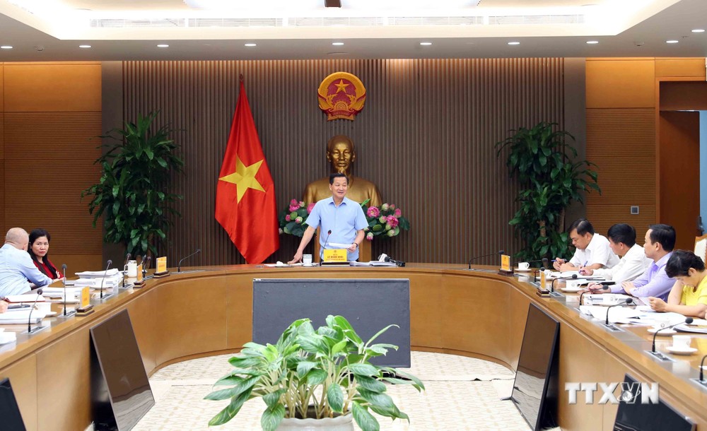 Phó Thủ tướng Lê Minh Khái: Hỗ trợ kịp thời, hiệu quả cho các địa phương bị sạt lở