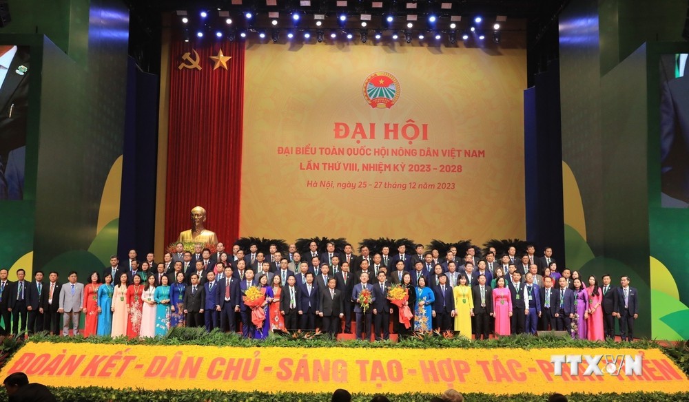 Ban chấp hành Hội Nông dân Việt Nam khóa VIII, nhiệm kỳ 2023 - 2028 ra mắt. Ản: Tuấn Anh - TTXVN