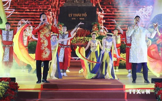 Trang trọng Lễ kỷ niệm 1010 năm Thăng Long - Hà Nội (1010 - 2020)