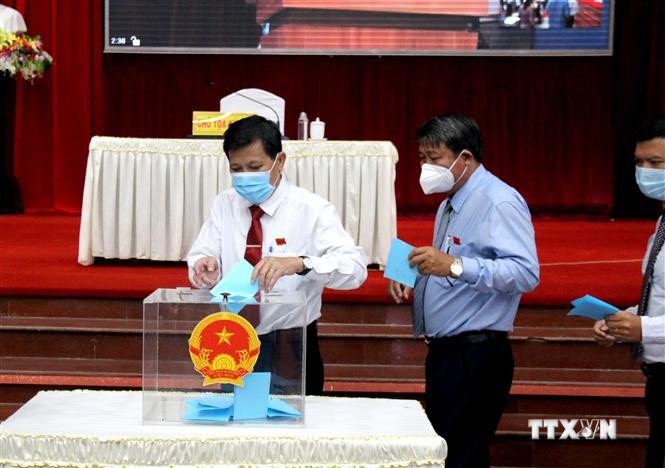 Ông Nguyễn Hoài Anh tái đắc cử Chủ tịch HĐND tỉnh Bình Thuận