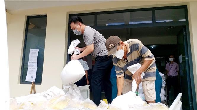 Xuất cấp hơn 4,88 nghìn tấn gạo hỗ trợ các tỉnh Hòa Bình, Hà Tĩnh, Sóc Trăng