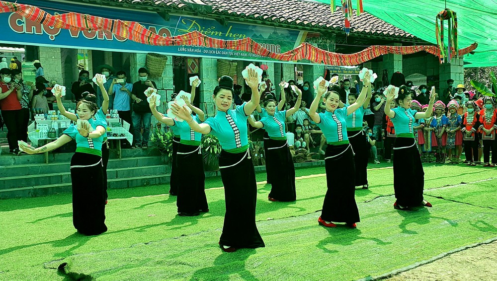 Các hoạt động tháng 4 “Rực rỡ sắc màu văn hóa các dân tộc Việt Nam” tại Làng Văn hóa - Du lịch các dân tộc Việt Nam