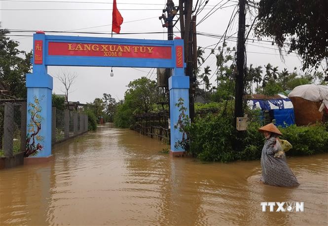 Thừa Thiên – Huế: Mưa ngớt, mực nước lũ trên các sông đang xuống chậm