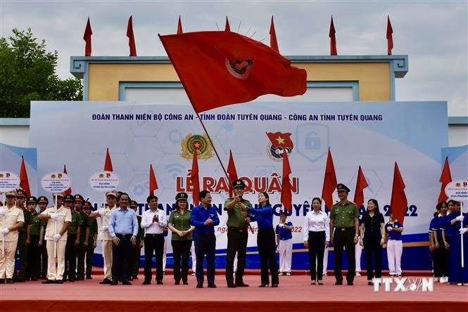 Tuyên Quang ra quân Chiến dịch Thanh niên tình nguyện hè 2022