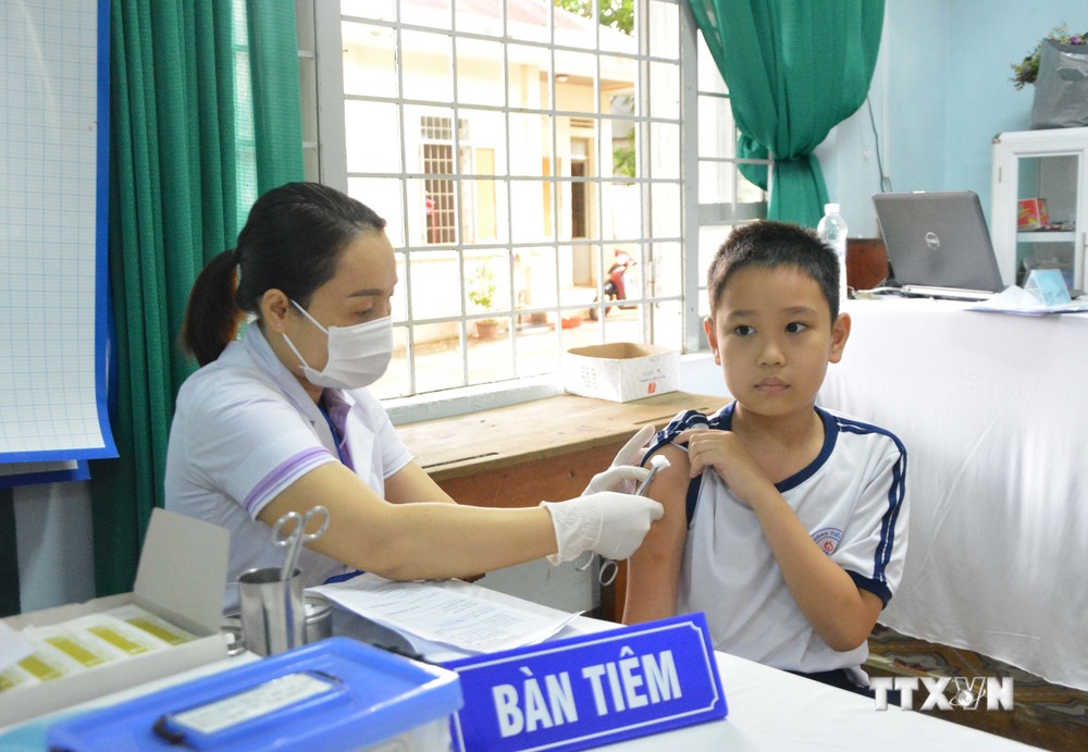 Đắk Lắk thúc đẩy tiêm vaccine phòng COVID-19 cho trẻ em