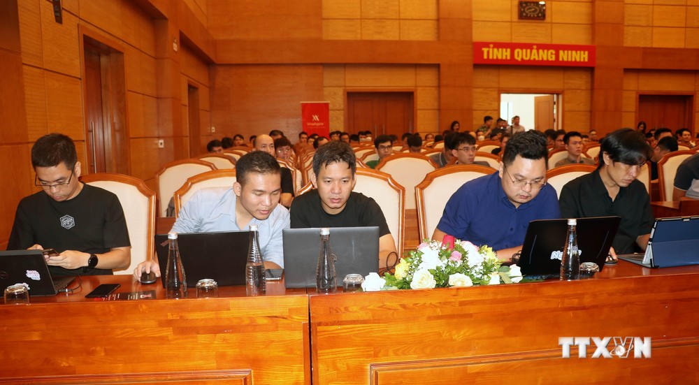 Từ ngày 9 đến 11/9, tại thành phố Hạ Long, Sở Thông tin và Truyền thông tỉnh Quảng Ninh phối hợp với Cục An toàn thông tin (Bộ Thông tin và Truyền thông) và Hiệp hội Internet Việt Nam tổ chức chương trình hội thảo an toàn thông tin - Security Bootcamp 202