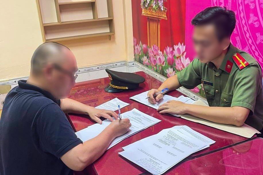 Công an Thành phố Hồ Chí Minh tiếp tục xử phạt 2 người đăng thông tin sai về vụ việc tại Đắk Lắk