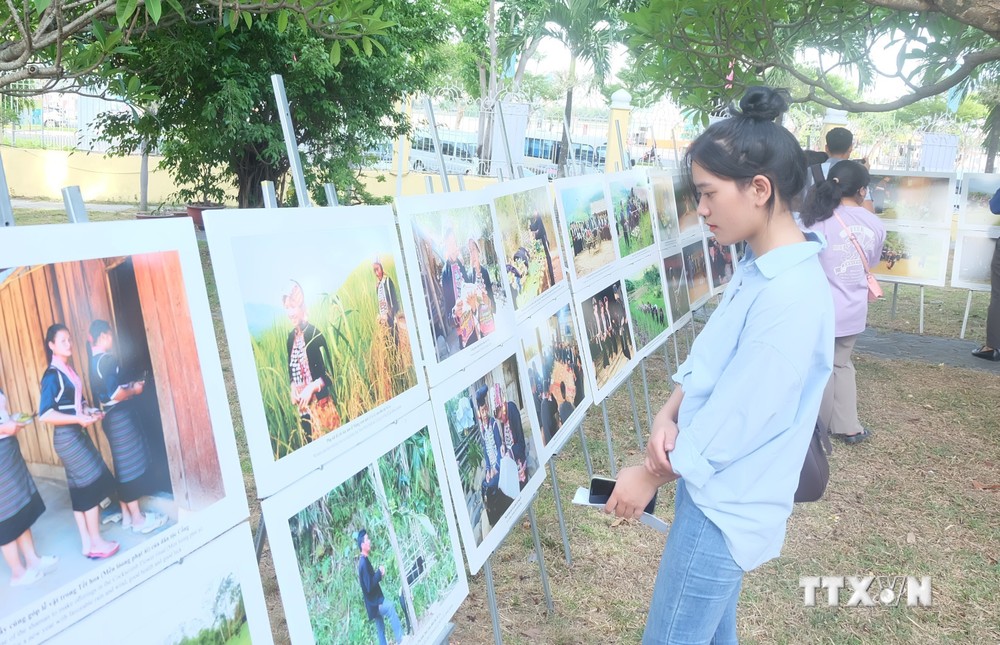 Quảng bá lịch sử, văn hóa và du lịch Điện Biên qua triển lãm ảnh tại Đà Nẵng