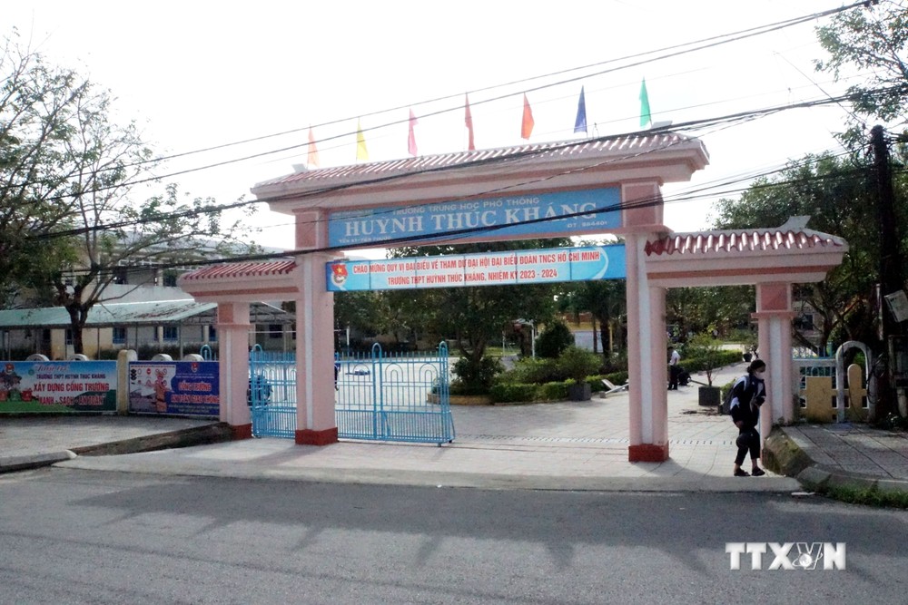 Xứng danh ngôi Trường mang tên nhà chí sỹ yêu nước Huỳnh Thúc Kháng 