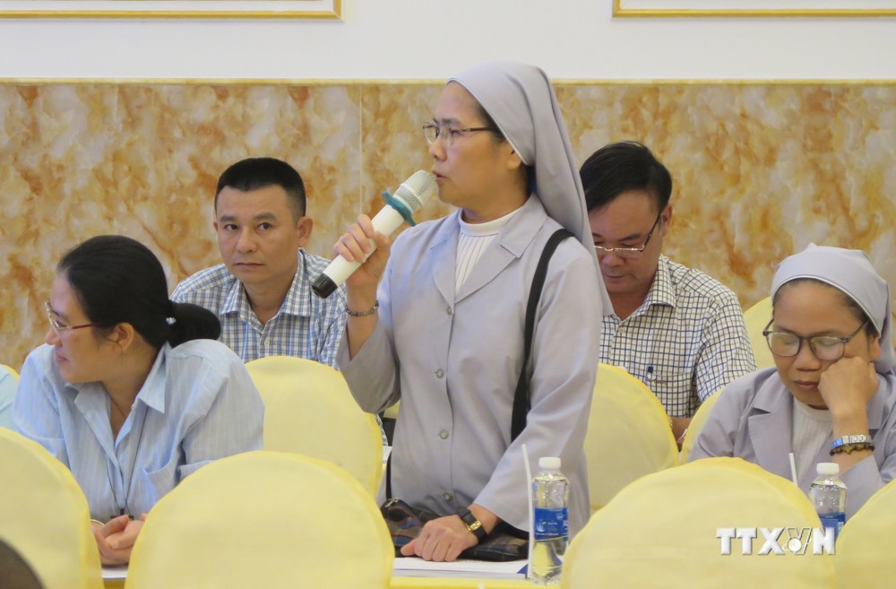 Chức sắc các tôn giáo góp phần phát triển kinh tế - xã hội tỉnh Kon Tum