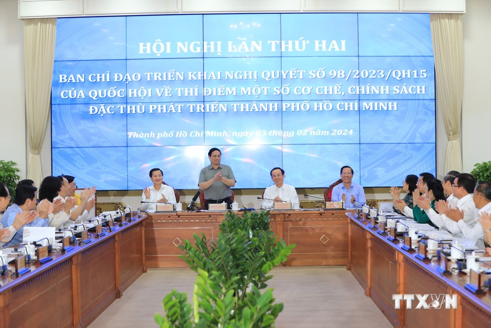 Thủ tướng Phạm Minh Chính chủ trì hội nghị thúc đẩy thực hiện cơ chế, chính sách đặc thù phát triển Thành phố Hồ Chí Minh