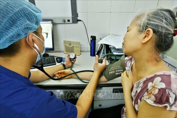 Dịch COVID-19: Thành phố Hồ Chí Minh triển khai khám chữa bệnh tại nhà cho người cao tuổi, người mắc các bệnh mạn tính