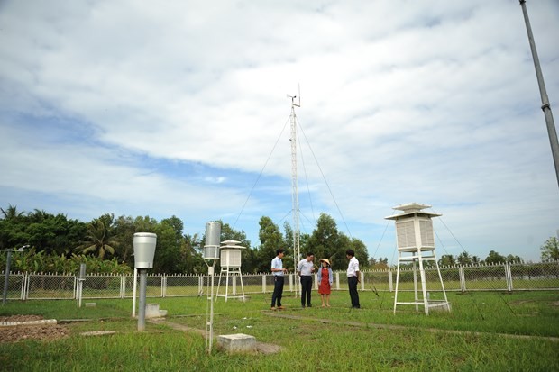 Hệ thống máy móc quan trắc khí tượng nông nghiệp tại Đài khí tượng thuỷ văn Bạc Liêu. Ảnh: An Hiếu