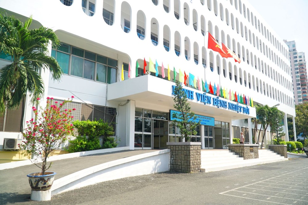 Bệnh viện Bệnh Nhiệt đới TP Hồ Chí Minh sẽ được giảm tải sau khi hai cơ sở chuyên điều trị COVID-19 tại TP Hồ Chí Minh đi vào hoạt động. Ảnh: Đan Phương-Báo Tin tức