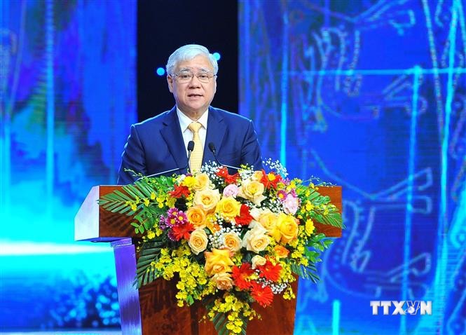 Đồng chí Đỗ Văn Chiến, Bí thư Trung ương Đảng, Chủ tịch UBTƯ MTTQ Việt Nam phát biểu tại lễ trao giải. Ảnh: Minh Đức – TTXVN