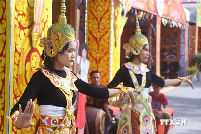 Giới thiệu và quảng bá văn hóa truyền thống đồng bào dân tộc Khmer Nam Bộ