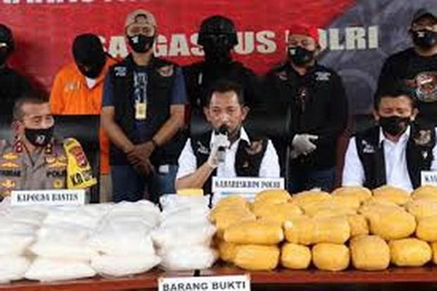 印度尼西亚破获一起特大毒品案缴获毒品821公斤