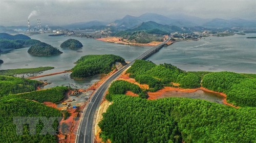 政府总理批准将广宁省广安经济区补充至越南沿海经济区规划中