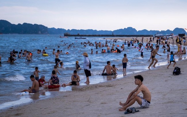 彭博：越南在恢复旅游方面取得显著成果