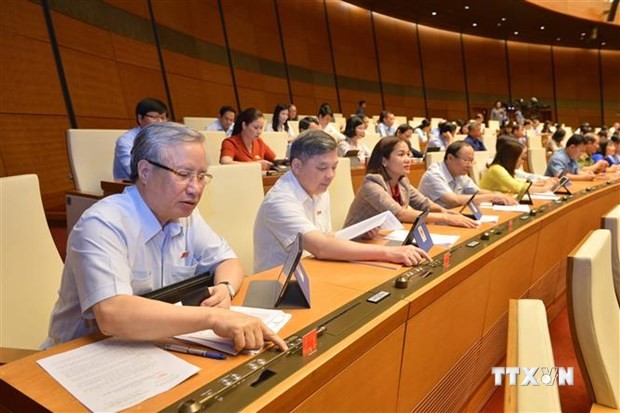 越南第十四届国会第九次会议通过首都河内试行若干特殊财政预算机制和政策