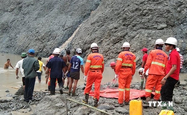 缅甸翡翠矿区山体滑坡死亡人数升至113人