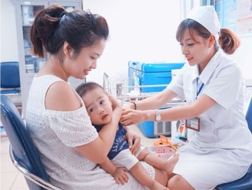 胡志明市建议主动进行白喉疫苗接种