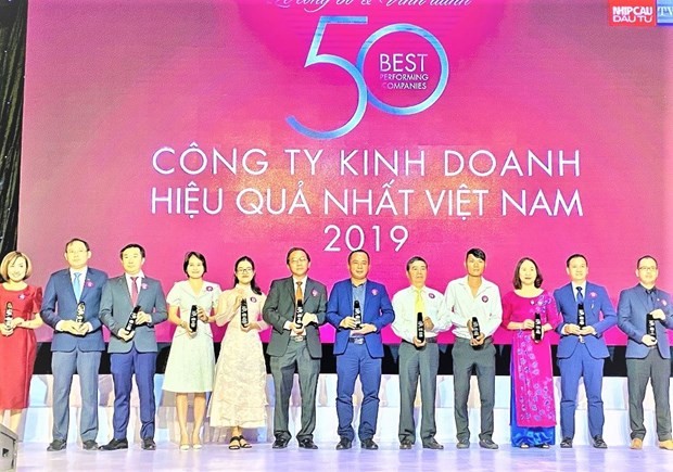 越南天然气总公司跻身2019年越南最佳运营绩效公司50强