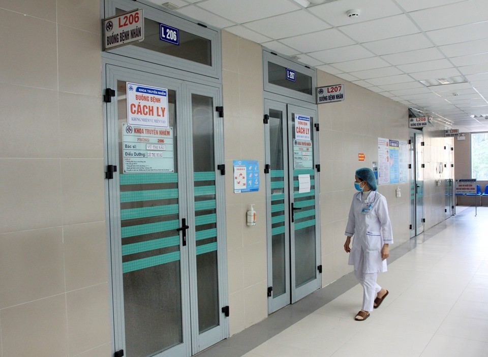 越南岘港市出现一例本土疑似新冠病例 患者居住地已被封锁