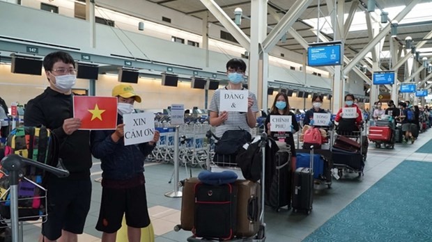 越南将在加拿大和韩国的300余名公民接回国