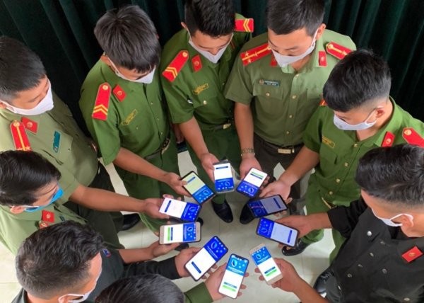 COVID-19大流行：每天有100万越南人安装蓝区应用