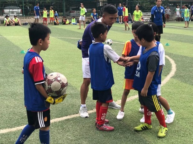 欧洲足球俱乐部联盟在越南开展在线培训计划