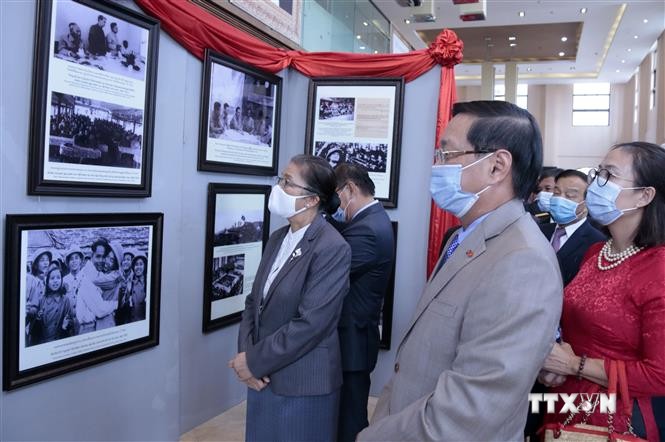 庆祝越南国庆75周年活动陆续在老挝和文莱等东南亚国家举行