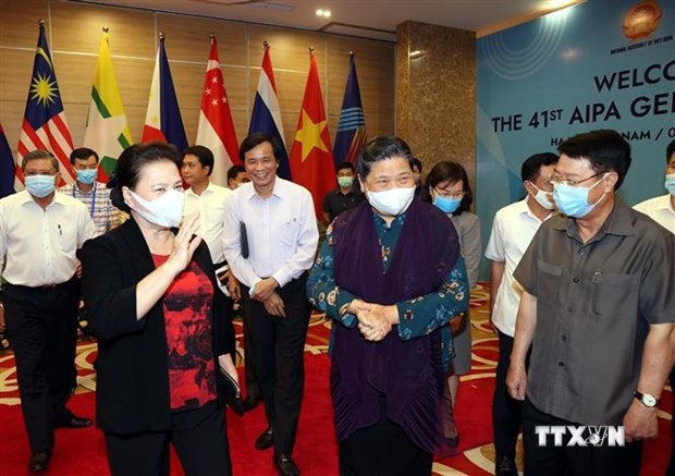 越南国会主席阮氏金银出席第41届东盟议会联盟大会会前彩排活动