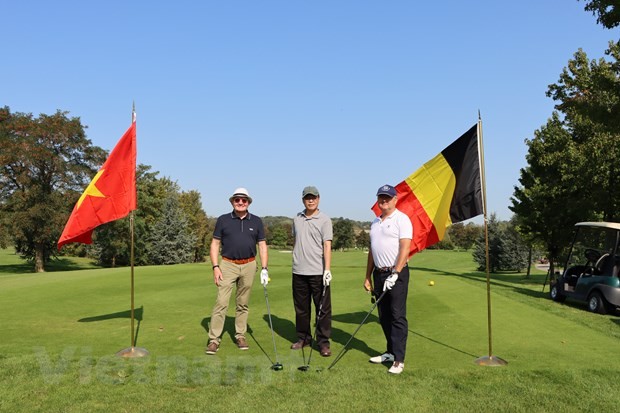 “2020年越南大使杯” 高尔夫球友谊赛在比利时举行