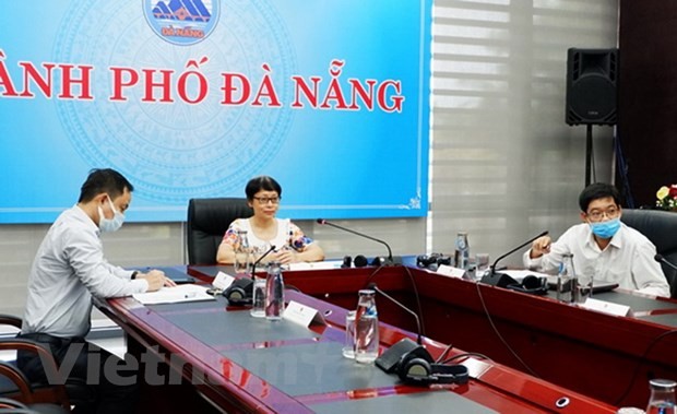 越南岘港市与捷克布尔诺市面向建立友好合作关系