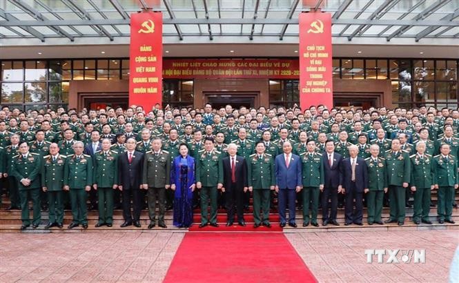 迎接党的十三大：越共军队第十一次代表大会开幕 阮富仲出席并发表指导性讲话
