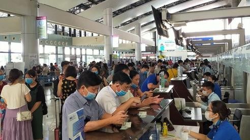 越南国家航空公司增加航班，为遭受第六号台风影响的乘客提供服务
