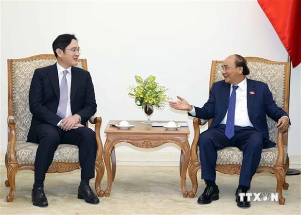越南政府总理阮春福会见三星集团副总裁李在镕