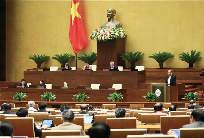 越南第十四届国会第十次会议新闻公报（第六号）