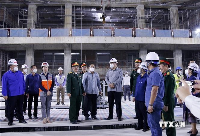老越合作委员会主席高度评价越南援建老挝国会大厦项目的质量