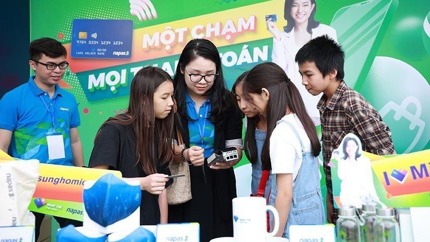 “2020年越南卡日—波浪节”——第一个无现金支付活动在河内举行