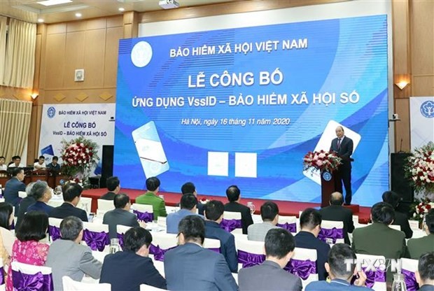 阮春福总理出席“数字社会保险——VssID应用程序”公布仪式