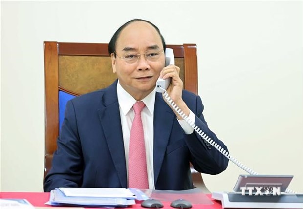 越南政府总理阮春福与荷兰首相吕特通电话