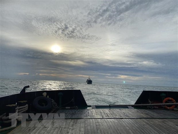 外交部例行记者会：越南海军潜艇营救在海上遇险的俄罗斯货船