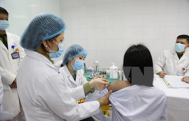 越南继续进行剂量50微克的国产新冠疫苗临床试验注射