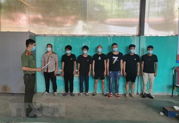 高平省发现多名外籍公民非法入境越南