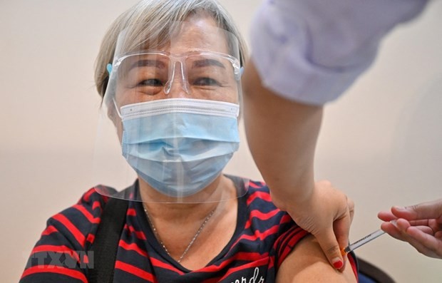 新冠肺炎疫情：马来西亚坚决实现群体免疫目标