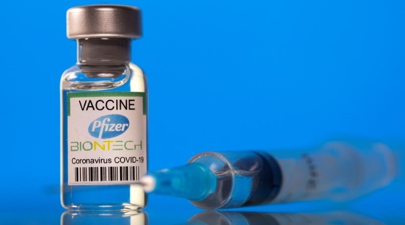美国辉瑞承诺继续向越南提供2000万剂新冠疫苗 为12-18岁儿童接种