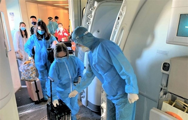 新冠肺炎疫情：安排航班送滞留胡志明市和南方各省居民回家