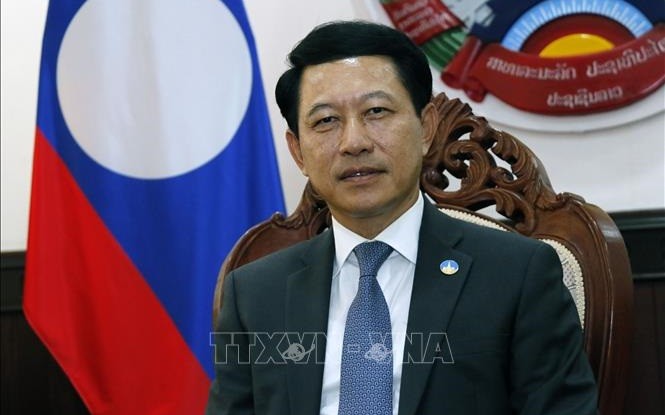 老挝外交部部长沙伦塞·贡马西：阮春福访老充分体现越老两国独一无二的特殊关系